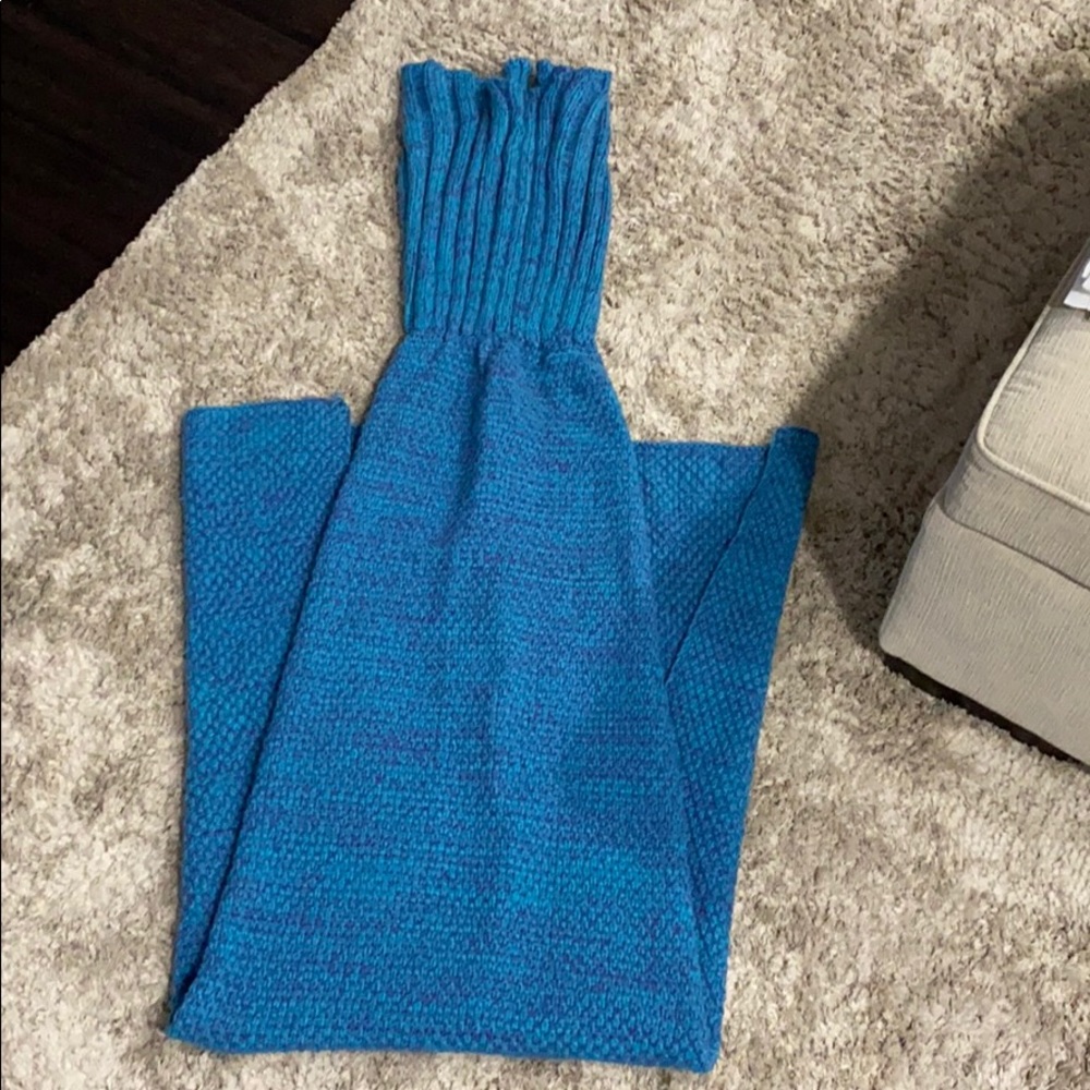 Mermaid crocheted blanket